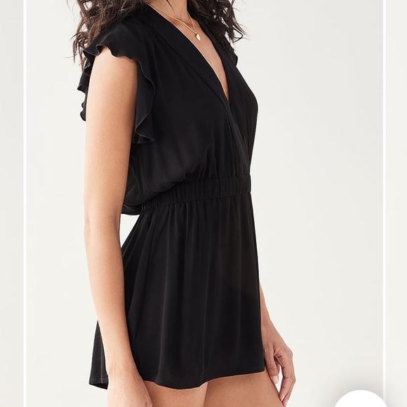 Solido Ruffle Cover Up - Picture 3 of 8